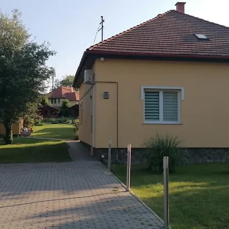 Ilona Premium Vendeghaz -