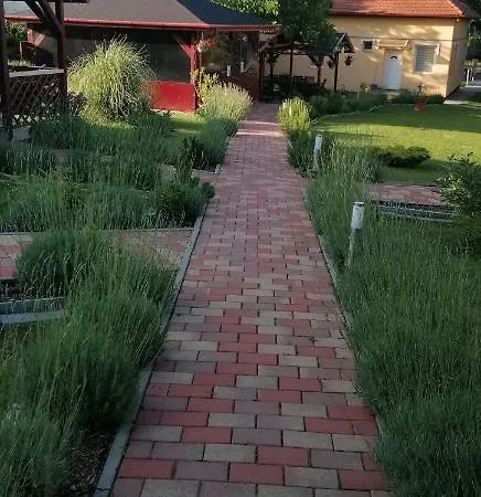 Ilona Premium Vendeghaz - Verőcemaros