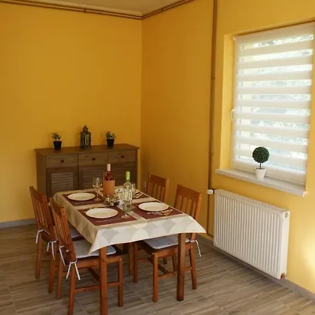 Apartmán Ilona Premium Vendeghaz - *